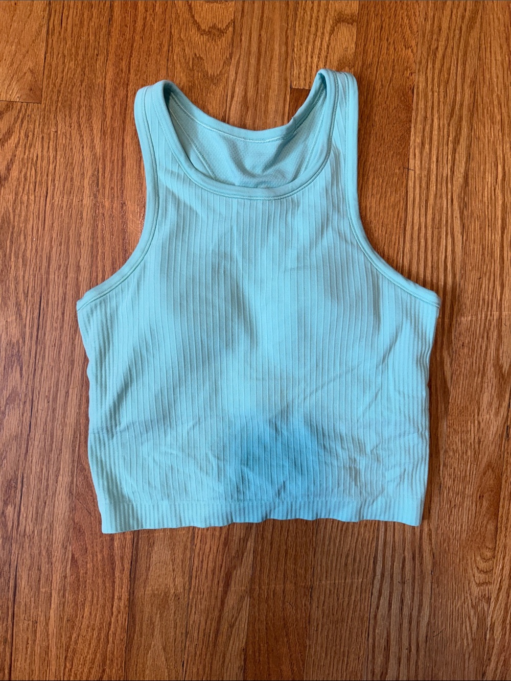 Lululemon Ebb to Street Crop Tank